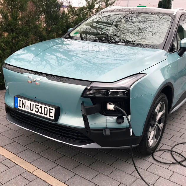 Mit dem U5 startet Aiways als neuer Anbieter in Deutschland und Europa. Das Vertriebskonzept ist etwas speziell, das Auto selbst aber massentauglich.
