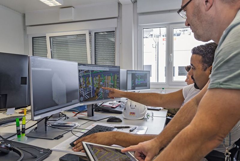 Die 3D-Planung auf Basis des BASF-Anlagenmodells ermöglicht Gerüstlösungen und -anpassungen unter Berücksichtigung aller zu montierenden Anlagenteile. (Bild: Promaintain)