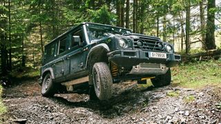 Die ersten 130 Vorserienmodelle des Ineos Grenadier sind vom Band gelaufen. Jetzt richtet sich das Geländewagen-Start-up auf den Bestellstart aus. (Ineos Automotive)