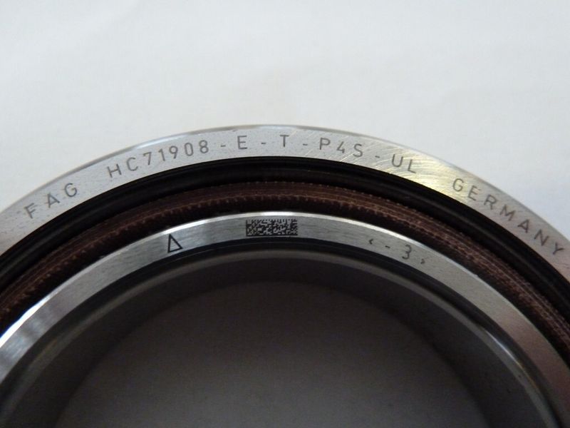 Lager und Etikett sind darüber hinaus mit einem Data Matrix Code (DMC) ausgestattet, der jedes Lager zum Unikat macht. (Schaeffler)