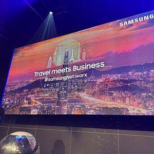 „Travel meets Business“ war das Motto der Samsung Partner Conference Mobile Experience B2B in Düsseldorf.(Bild:  Vogel IT-Medien)