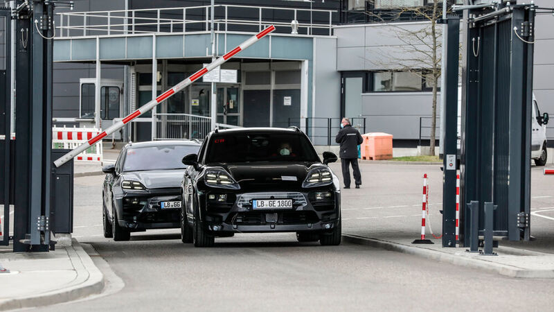Porsche testet den elektrischen Macan nun auch außerhalb seines Entwicklungszentrums in Weissach. (Porsche)