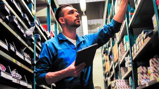 Die schnelle Teileidentifikation und -verfügbarkeit sind für die Werkstätten wichtiger als günstige Preise und Rabatte.     (© lev dolgachov - Fotolia)