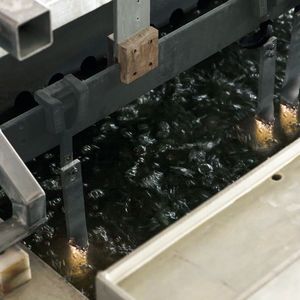 (AHC Oberflächentechnik)