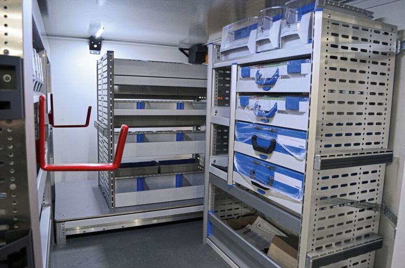 Den „Work“ gibt es entweder mit einer 4,3-Kubikmeter-Box oder als „Work L“ mit einer großen 8-Kubikmeter-Box (ab 45.450 Euro). (Bild: Rehberg / »kfz-betrieb«)