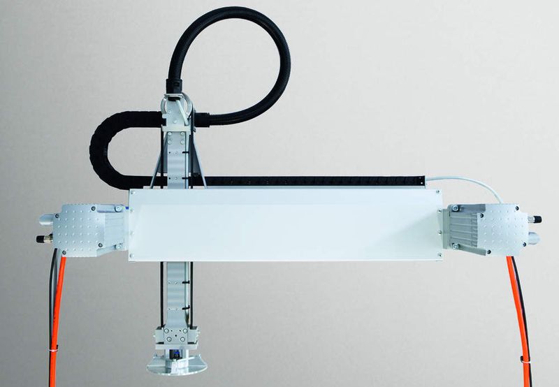 Das T-Portal ist ein High-Speed Pick and Place mit höherer Dynamik als konventionelle Linienportale und skalierbar auf jeden Hub.  Bild: Festo (Archiv: Vogel Business Media)