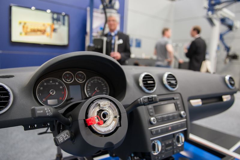 Rückblick: Impressionen von der Automatica 2012. (Bild: Messe München)