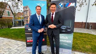 Sind zufrieden mit den Ergebnissen für 2024: Søren Vinderslev, (li.) CEO der Nic. Christiansen Gruppe, zu der May & Olde seit zwei Jahren gehört, und Christian Rönsch, Geschäftsführer May & Olde. (Bild: May & Olde)