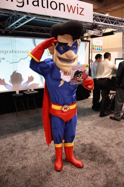 Auch Superhelden findet man im Ausstellungsbereich der WPC 2012. (Archiv: Vogel Business Media)