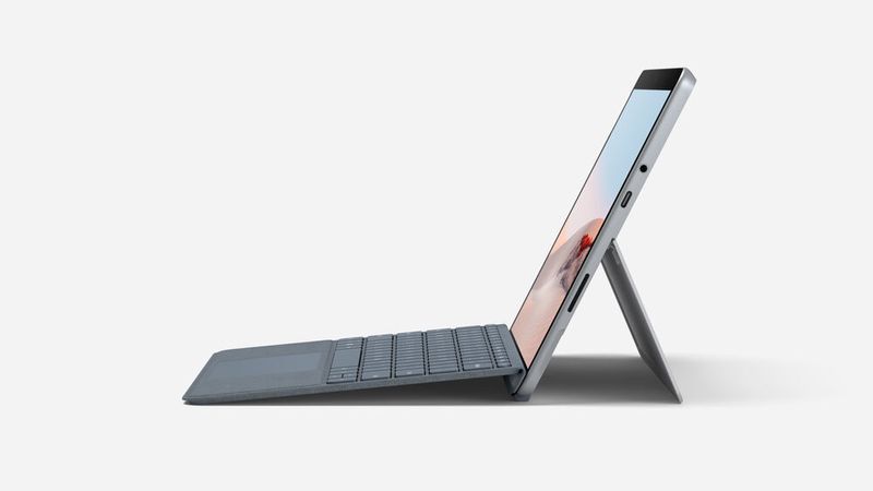 Das Surface Go 2 hat bei der Leistung zugelegt. Genutzt wird nun entweder ein Intel Pentium Gold 4425Y oder ein Core m3 der 8. Generation.  (Microsoft)
