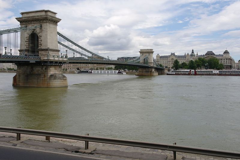 Kettenbrücke in Budapest.  (Bild: Schreier)