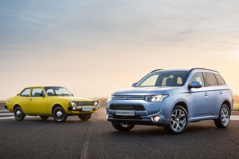Mitsubishi im Wandel der Zeiten: Der Lancer von 1974 und der 40 Jahre jüngere Outlander. (Mitsubishi)