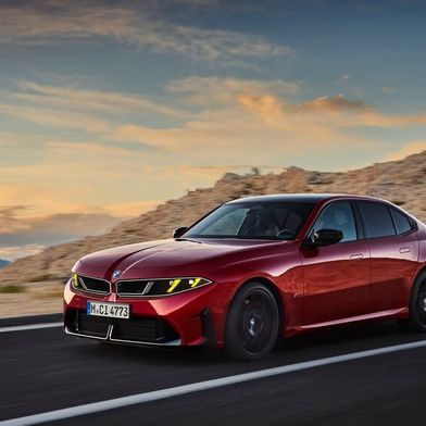 Die Geschichte des 3er BMW geht weiter. Die Modellgeneration G50 löst den seit 2019 gebauten G20 ab, verwendet aber dessen Bodengruppe und Antriebe weiter. (Bild: BMW)