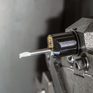 Zum Innenausdrehen setzt Böhm auf den Horn-Supermini des Typs 105.(Bild:  Horn/Sauermann)