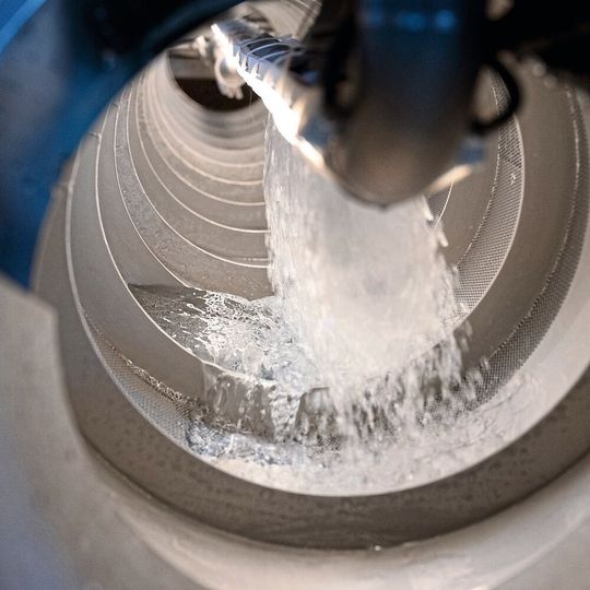 Die Bauteilreinigung ist in allen Industriebereichen essentieller Bestandteil einer qualitätsorientierten und stabilen Fertigung. Die parts2clean präsentiert Neuheiten und Lösungen auf diesem Gebiet vom 11. bis 13.10. in Stuttgart. Die Bauteilreinigung ist in allen Industriebereichen essentieller Bestandteil einer qualitätsorientierten und stabilen Fertigung. Die parts2clean präsentiert Neuheiten und Lösungen auf diesem Gebiet vom 11. bis 13.10. in Stuttgart.