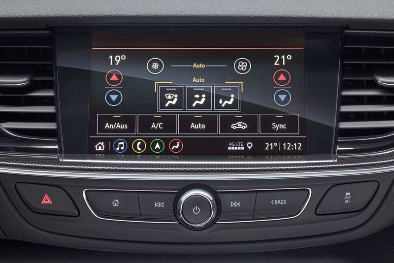 Auch die Klimatisierung lässt sich über den Touchscreen bedienen. (Opel Automobile)