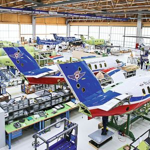 The assembly hall in Stans: The production of structural components made of aluminium for the aircraft is one of the core competences of Pilatus Aircraft Ltd.
