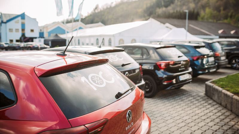 100 Jahre Autohaus Vetter: Das Autohaus führt sechs VW-Konzernmarken an vier Standorten in Oberfranken.(Bild:  Kristin Beck)