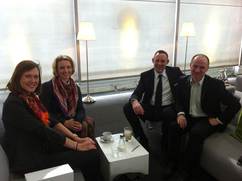 v.l. Karina Surmann, Tarox, Stephanie Steen, IT-BUSINESS, Bernd Tillmann und Jörg Hasselbach, Tarox (Archiv: Vogel Business Media)