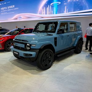 In China startet der gerade auf der Messe gezeigte iCar23 mit 211 PS und 500 Kilometern E-Reichweite für weniger als 15.000 Euro.(Bild:  SP-X/Benjamin Bessinger)