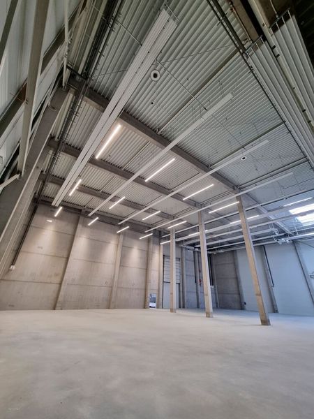 Die Firma erweitert damit ihre Lager- und Logistikfläche um 1.140 Quadratmeter. (Bild: Wilk Elektronik)