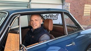 Thomas Wetzel aus Hamburg ist gelernter Speditionskaufmann und Logistikexperte. 2018 gründete er das Transportunternehmen Autokind.  (Autokind)