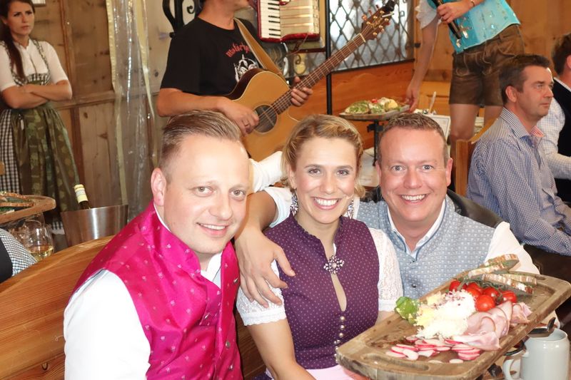 Andrea Berting mit Alexander Witalinski und Ralf Schweitzer, GSD. (Bild: IT-BUSINESS)