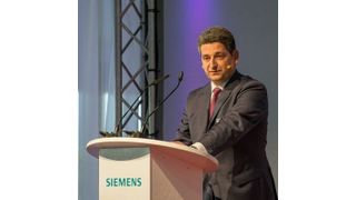 Miguel-Angel López, CFO Sektor Industry, betonte das hochmoderne und zukunftsträchtige Arbeitsumfeld in Fürth. (Siemens Industry)