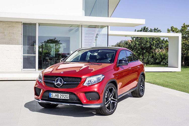 Die Front des GLE Coupé gibt schon Hinweise darauf, wie der GLE - das M-Klasse-Facelift - künftig aussehen könnte. (Foto: Daimler)