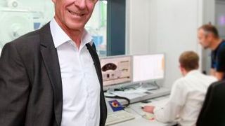 Bei dem Programm „Senior Professionals“ können Rentner ihr Fachwissen in aktuelle Projekte einbringen. (ZF)