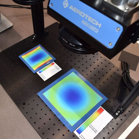 Multi-scanner systems with IFOV controller (Infinitive Field of View, i.e. opening angle) enable complex, large-area and highly dynamic laser processing between several axes, as required, for example, in OLED display production. Multi-scanner systems with IFOV controller (Infinitive Field of View, i.e. opening angle) enable complex, large-area and highly dynamic laser processing between several axes, as required, for example, in OLED display production.