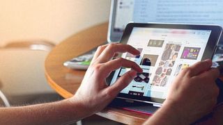 Die Eingabe per Touch verbunden mit einem haptischen Feedback signalisiert dem Anwender, dass die Eingabe erfolgreich war.  (Bild: gemeinfrei)