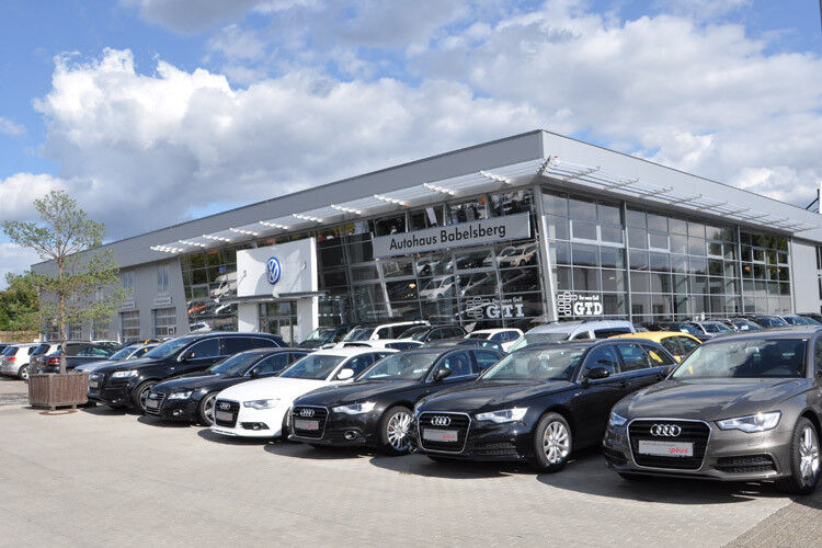 Nach der Trennung von Hyundai kompensiert das Autohaus Babelsberg die weggefallenen Verkäufe mit der Marke VW Pkw sowie den Gebrauchtwagen. (Foto: Wehner)