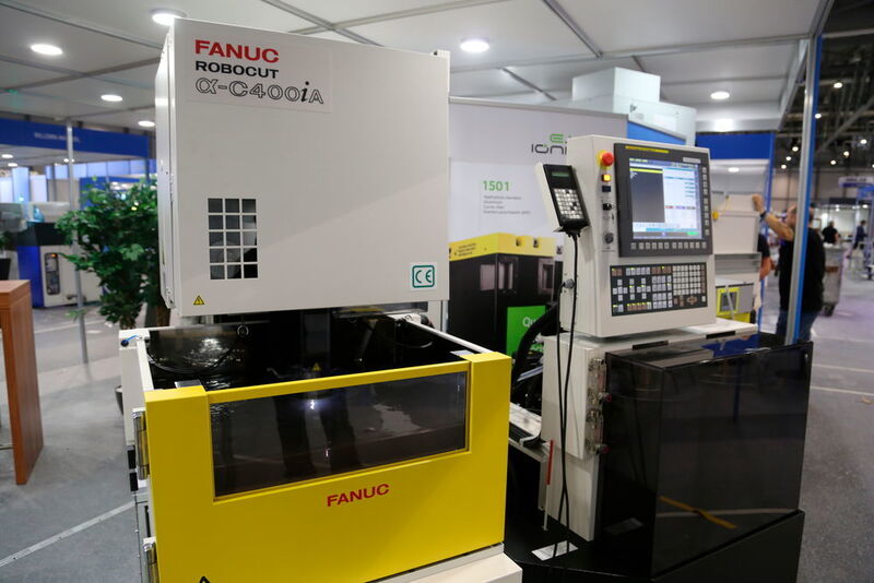 Walter Meier, le pouvoyeur de solutions d'usinage, propose désormais des machines EDM de marque Fanuc, ici la Robocut C400 iA. (JR Gonthier)