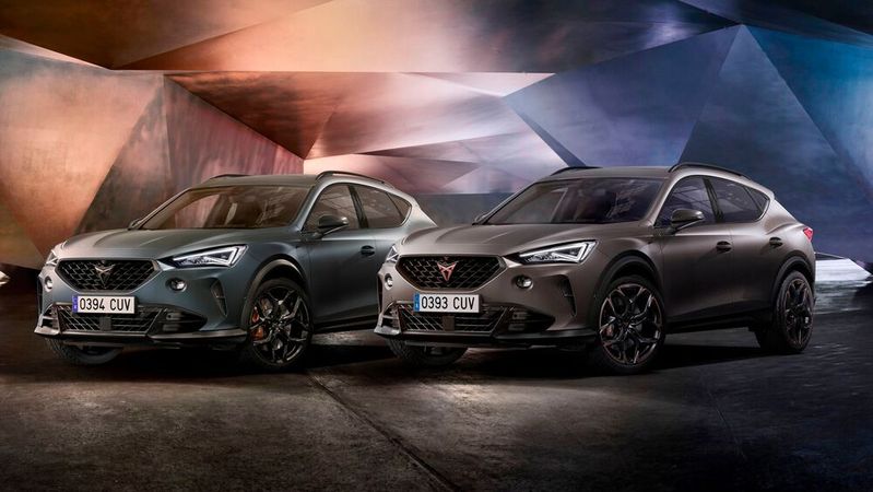Den Formentor VZ5 bietet Cupra zum Abschied in den beiden Final Editions „Enceladus“ (l.) und „Century“ (r.) an.(Bild:  Seat)