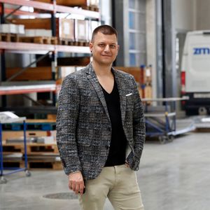 Andreas Zweifel: «Ich freute mich bereits beim ersten Gespräch mit Patrick Kühne,  Kundenberater bei Trumpf Schweiz, auf die Maschine.» 