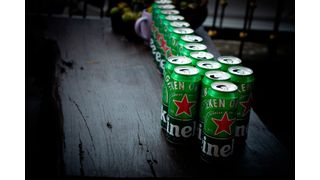 Der weltweit tätige Bierbrauer Heineken will in den kommenden zwei Jahren bis zu 6.000 Stellen streichen. (Bild: frei lizenziert)