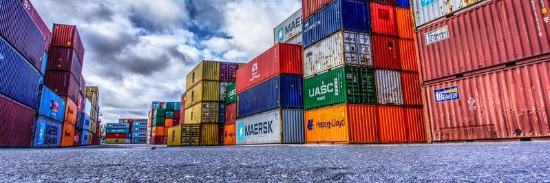 Ob On-Premises oder in der Cloud: Bei der Planung und Bereitstellung von Containern drohen einige Stolpersteine.(Bild:  distelAPPArath /  Pixabay)