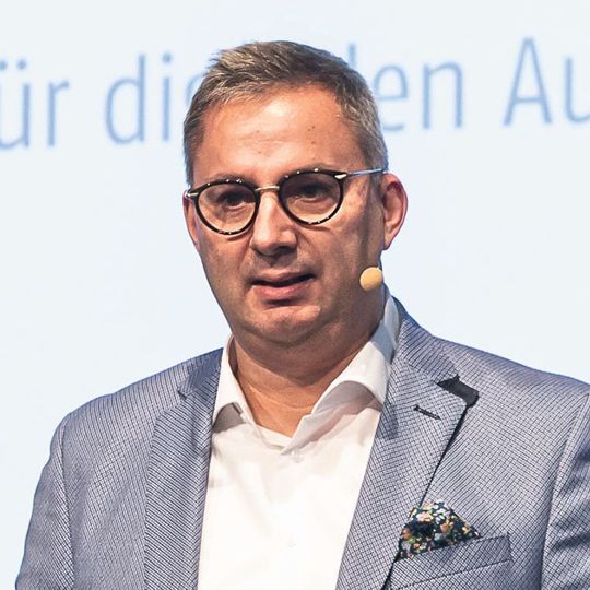 Torsten Wesche, Leiter Händlervertrieb beim Fahrzeugmarktplatz Mobile.de, verlässt das Unternehmen. Wer ihm nachfolgt, ist noch unklar.(Bild:  Stefan Bausewein)