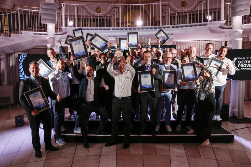 Die Freude war sichtbar riesig! Unsere glücklichen Gewinner der Service Provider Awards 2025. Wir gratulieren jedem einzelnen nochmal von ganzem Herzen für die verdienten Auszeichnungen! (Bild: Vogel IT-Medien)
