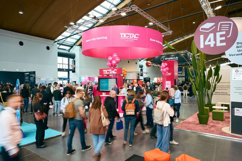 In der Messehalle... (Bild: © Richard Mathieu / Messe Karlsruhe / neverdaless)
