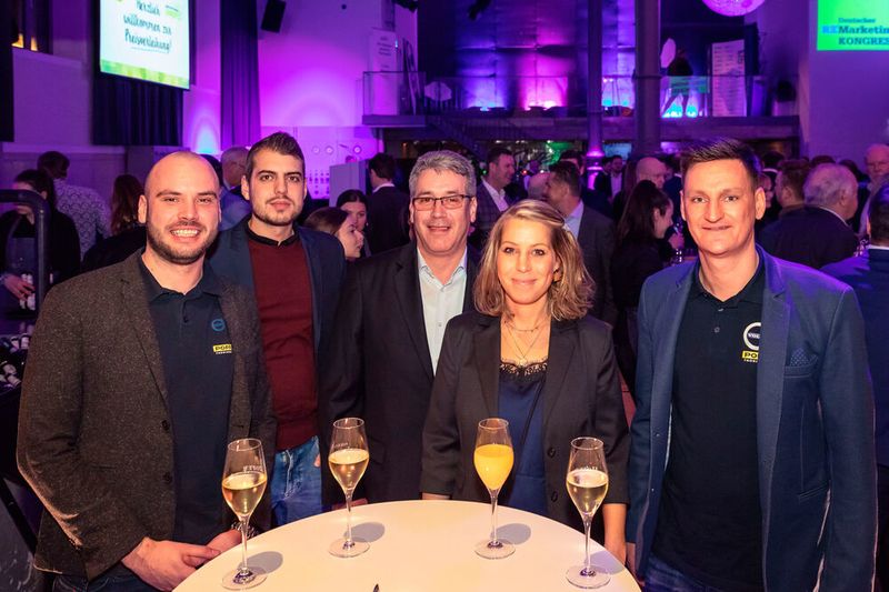 Auch das nominierte Team von Popp Fahrzeugbau war bester Laune nach Würzburg gekommen. (Stefan Bausewein)