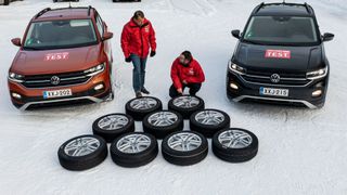 Neun Ganzjahresreifen der Dimension 205/55 R 17 hat die GTÜ in Zusammenarbeit mit den Autoklubs ACE und ARBÖ getestet. (Bild: GTÜ)