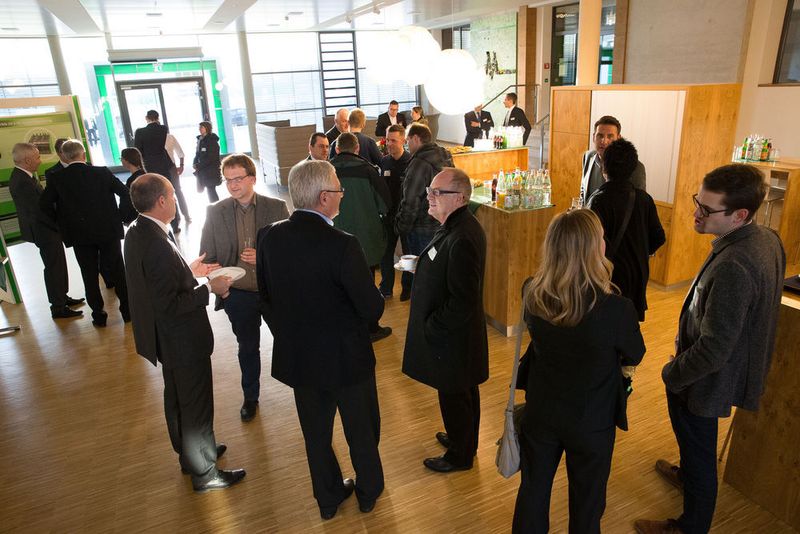 Murrelektronik, ein langjähriges Mitgliedsunternehmen des Packaging Excellence Center (PEC), hat globale Marktführer, Kunden und öffentliche Institutionen zu einem Treffen der führenden Verpackungshersteller eingeladen, um Lösungen für die Verpackungsindustrie weltweit weiterzuentwickeln. (Murrelektronik)