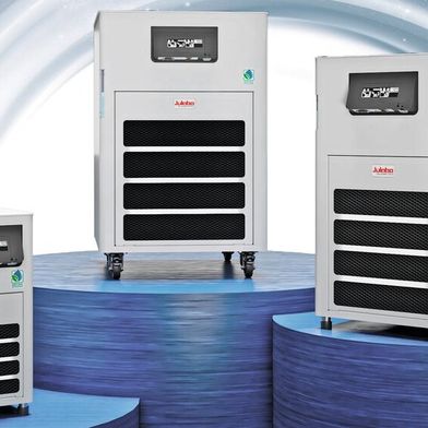 Die Valegro-Umlaufkühler zeichnen sich durch ein starkes Verhältnis zwischen Kälteleistung und Gerätevolumen sowie einer optimalen Bedienbarkeit aus. (Bild: Julabo)