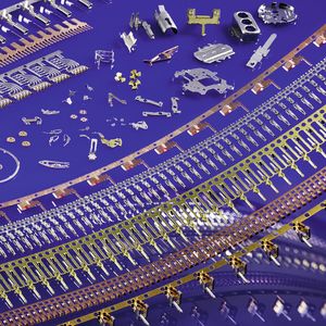 Die Stanzteileproduktion für Kunden aus der Elektro-, Telekommunikations-, Fahrzeug- und Uhrenindustrie ist neben dem Werkzeugbau eine wesentliche Unternehmenssäule bei Hölzel.