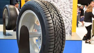 Erst 2018 hatte die „The Tire Cologne“ in Köln ihre Premiere gefeiert. Die zweite Auflage muss nun verschoben werden. (Bild: Rosenow/»kfz-betrieb«)