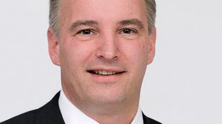 Dr. Jörg Schernikau ist neuer Geschäftsführer der Bereiche Climate Control Systems und Automotive Controls bei Eberspächer. (Eberspächer)