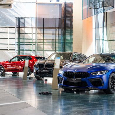 BMW kommt bislang vergleichsweise gut durch die wirtschaftlichen Krisen. (Bild: © Stefan G. Koenig 2025)