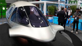 Flügel gestutzt! Ende Dezember sah es noch aus, als ob die Elektroflugzeuge des Start-ups Lilium doch noch abheben würden. Nun ist der Traum vom Flugtaxi wohl ein für allemal geplatzt, denn die zugesagte finanzielle Unterstützung blieb doch aus ... (Bild: Lilium)